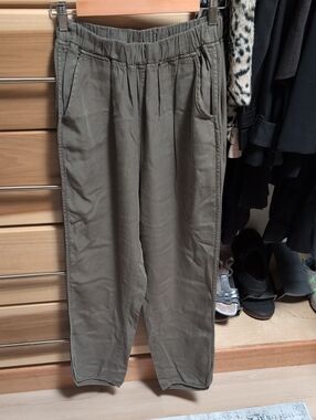 women's pull on pants with pockets